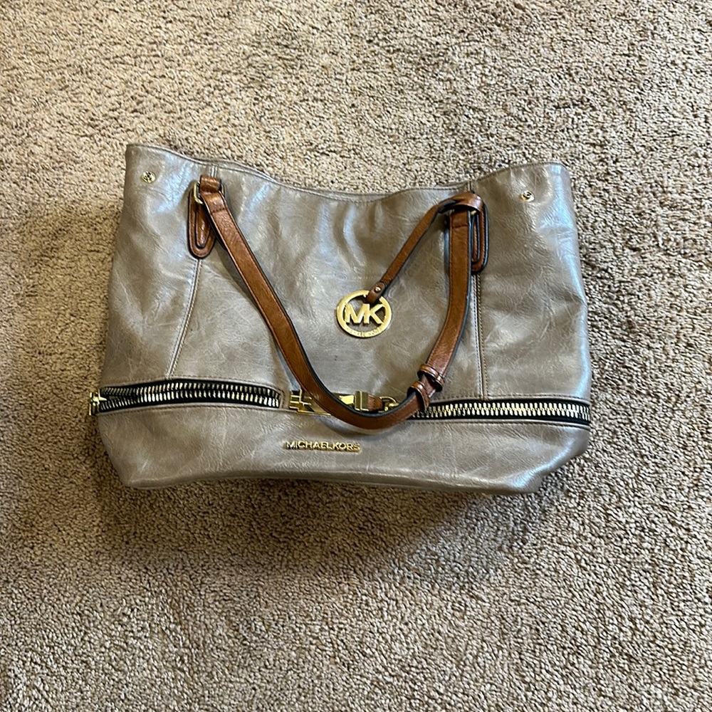 Grey Michael lots women’s purse
